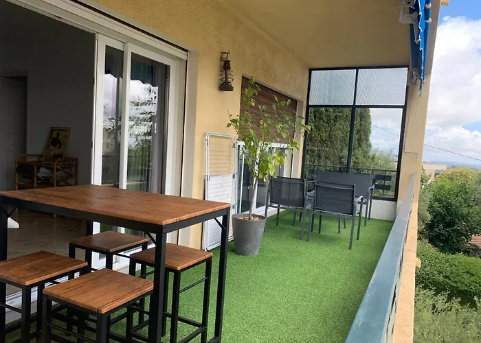 Vence T3 Vue Mer Grande Terrasse