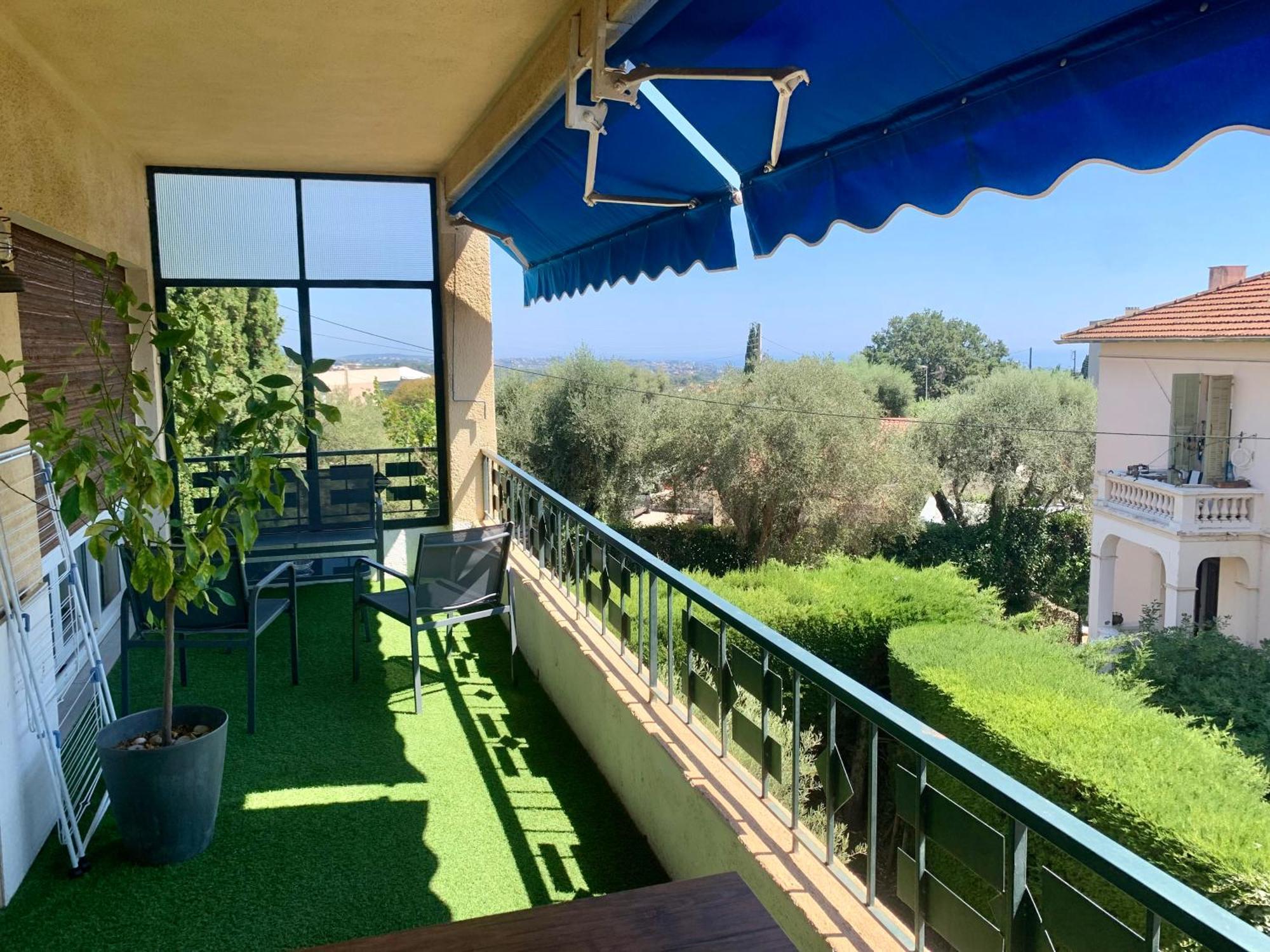 Apartment T3 Vue Grande Terrasse
